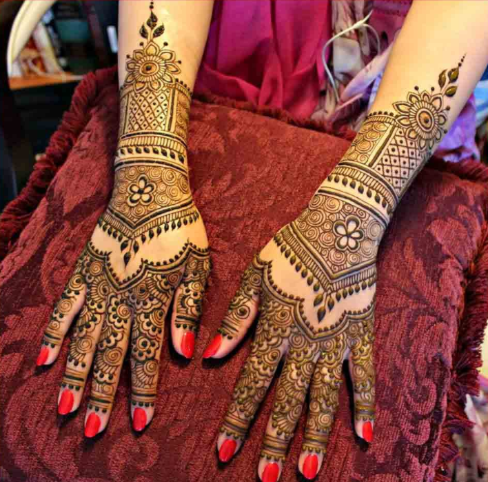 Top 35 Fabulous Bridal Mehndi Designs Folder