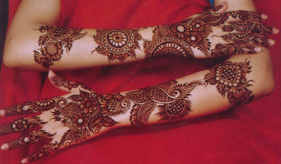 Top 35 Fabulous Bridal Mehndi Designs Folder
