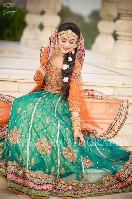 25 Best Mehndi Dresses For Pakistani Brides 2017 2018 Folder 5198