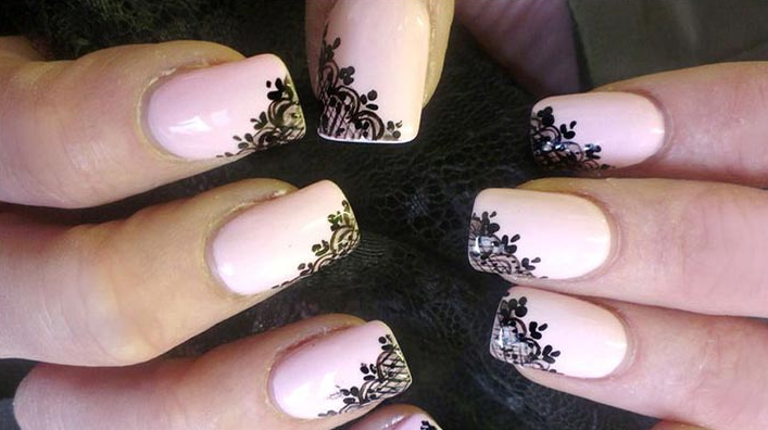 Veiled Beauty Bridal Nail Art - Folder