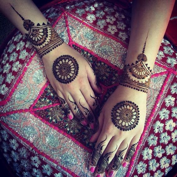 Festive Mehndi Design 2018