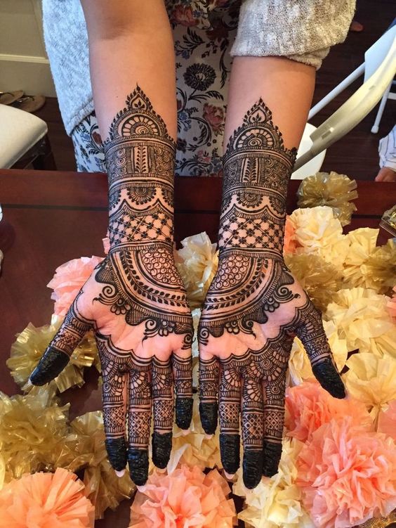 30 New And Gorgeous Mehndi Designs For 2019 To Try Out Folder 