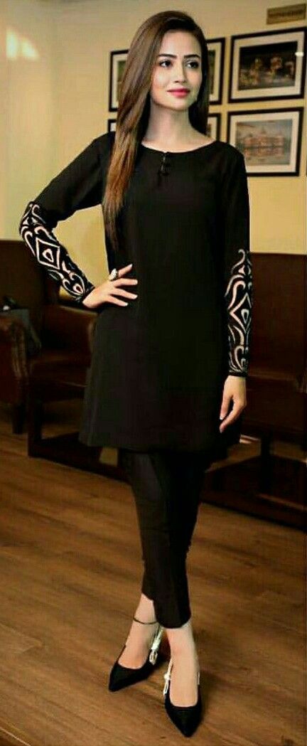 Simple black store dresses pakistani