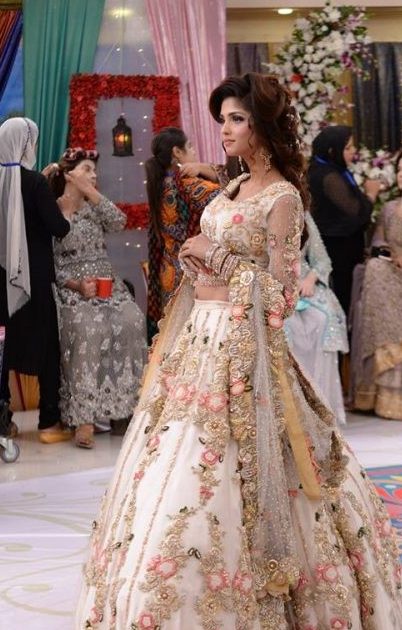 Walima pakistani dresses store 2018