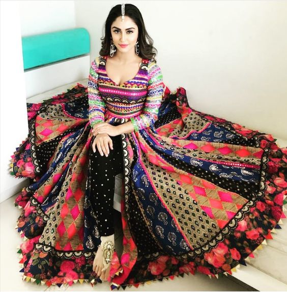 20 Of The Most Beautiful Balochi Dresses That You Can Take Inspiration