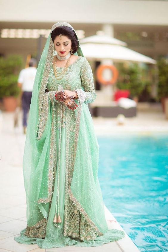 30 Stunning Pakistani Bridal Walima Dresses For Your Inspiration Folder 