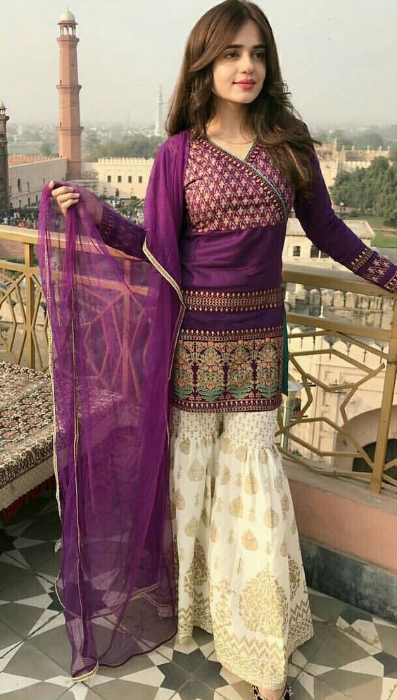 25 Fabulous Spring Dresses for Pakistani Girls 2017-2018 - Folder