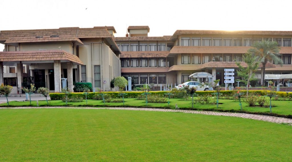 Islamabad Club - Folder