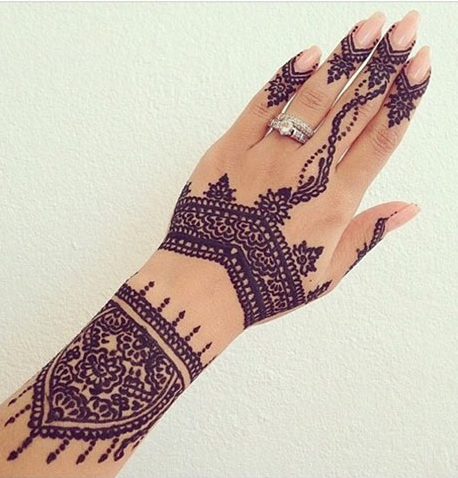 20 Best Bracelet Style Mehndi Designs You Need To Try - Folder