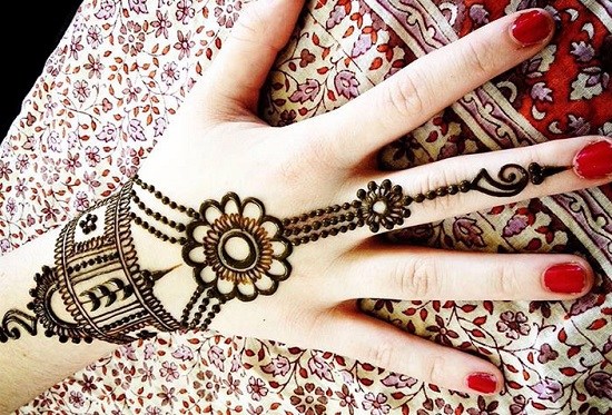 20 Best Bracelet Style Mehndi Designs You Need To Try Folder