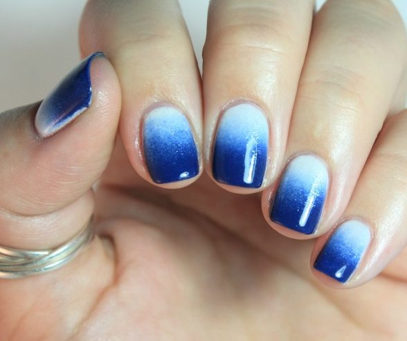 Ombre Nail Design for Short Nails - Folder